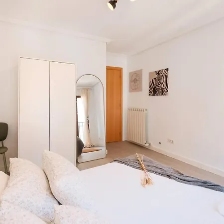 Atico Cierzo Nuevo Duplex Terraza Wifi 1 Br
